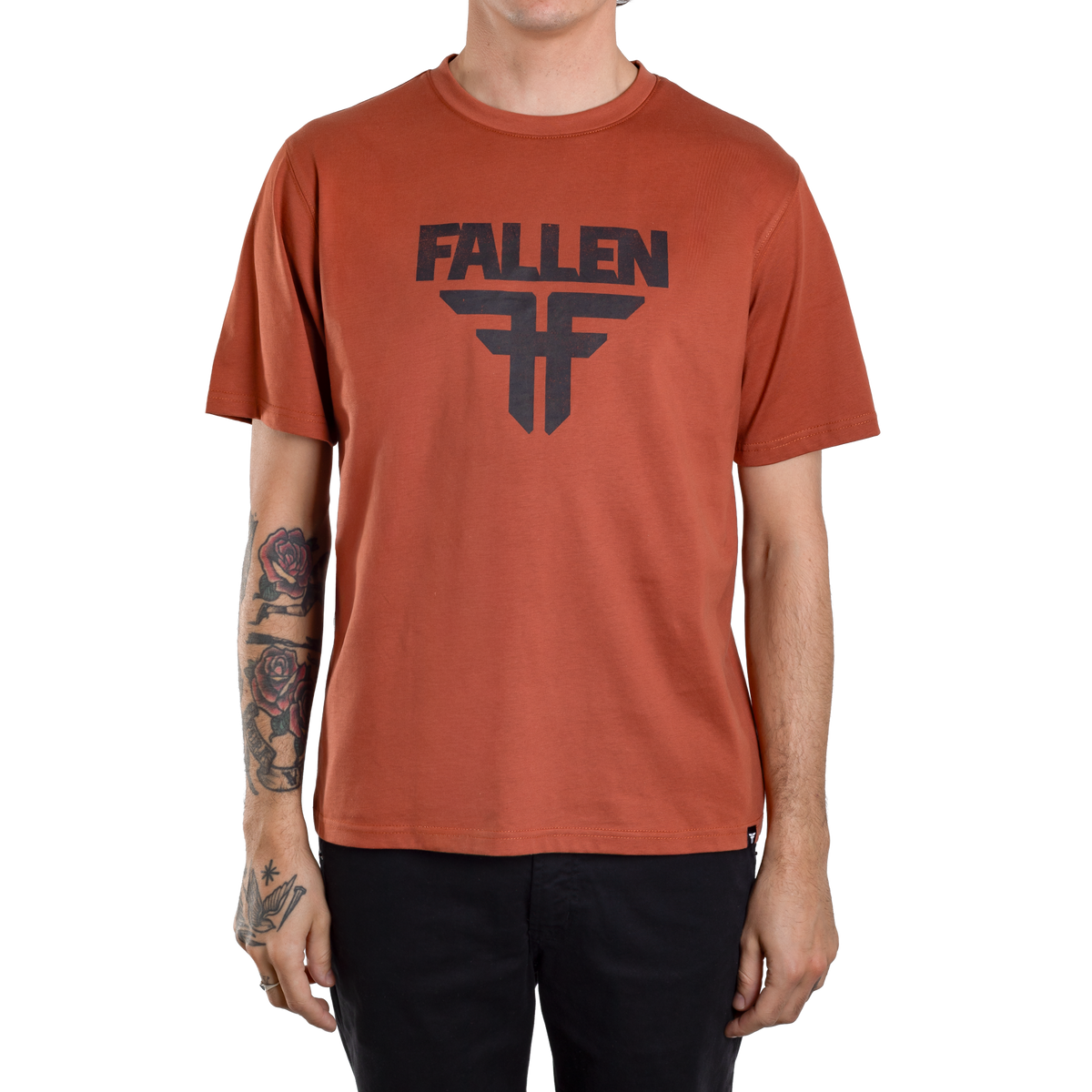 INSIGNIA TEE - RUST/WHITE
